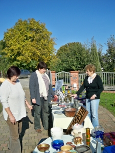 Erster Straßen- und Hoftrödelmarkt in Schmölln